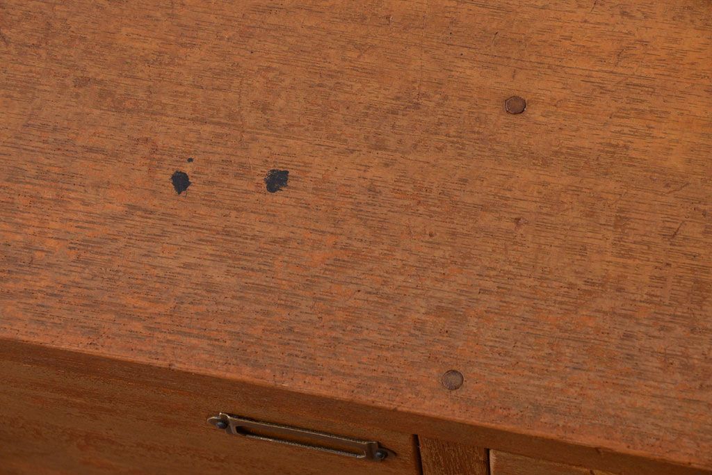 アンティーク家具　和製アンティーク　ネームプレート付き!珍しい7杯引き出しのローボード(テレビボード)