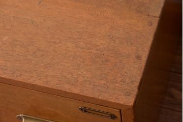 アンティーク家具　和製アンティーク　ネームプレート付き!珍しい7杯引き出しのローボード(テレビボード)