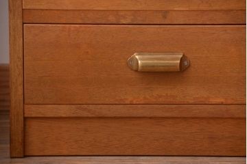 アンティーク家具　和製アンティーク　ネームプレート付き!珍しい7杯引き出しのローボード(テレビボード)