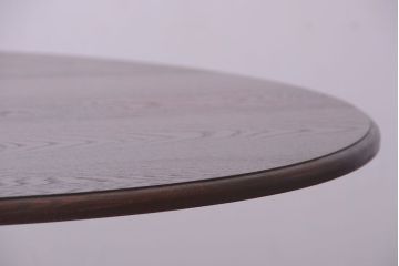 アンティーク家具　天板無垢材の上品なラウンドテーブル(カフェテーブル)