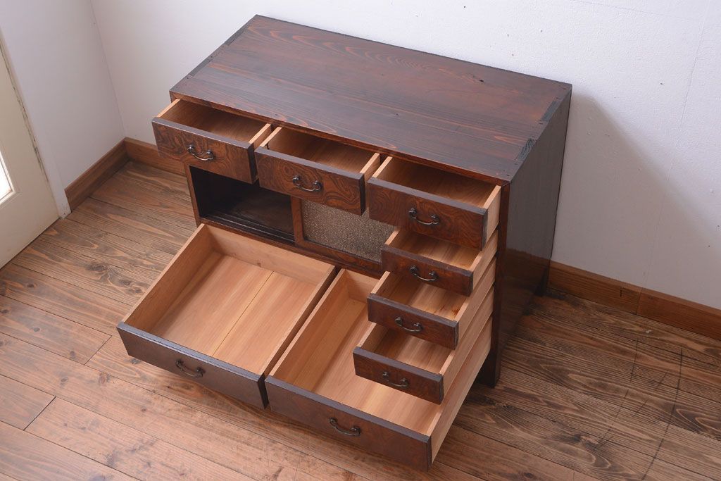 アンティーク家具　アンティーク 前面欅材!ダイヤガラス入り脚付き戸棚