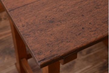 アンティーク家具　アンティーク 古い木製の可愛いサイドテーブル(平机)(2)