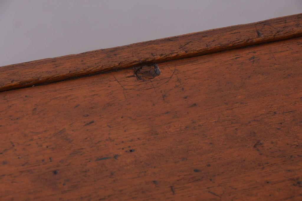 アンティーク家具　アンティーク 古い木製の可愛いサイドテーブル(平机)(3)