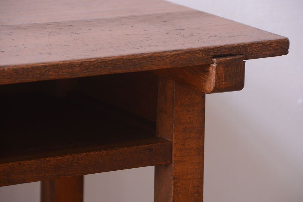アンティーク家具　アンティーク 古い木製の可愛いサイドテーブル(平机)(3)