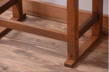 アンティーク家具　アンティーク 古い木製の可愛いサイドテーブル(平机)(3)