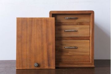 アンティーク家具　古民具・骨董　珍しい作りの高級小物入れ