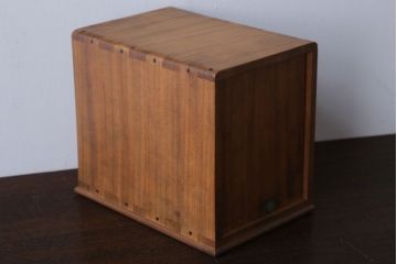 アンティーク家具　古民具・骨董　珍しい作りの高級小物入れ