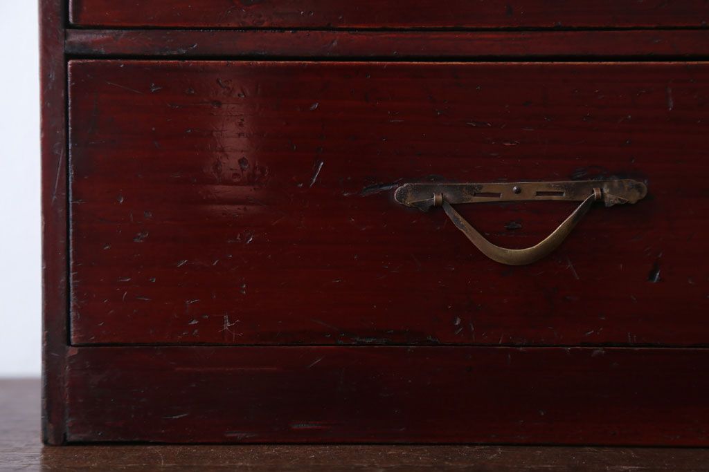 アンティーク家具　和製アンティーク　漆塗りの古い小引き出し