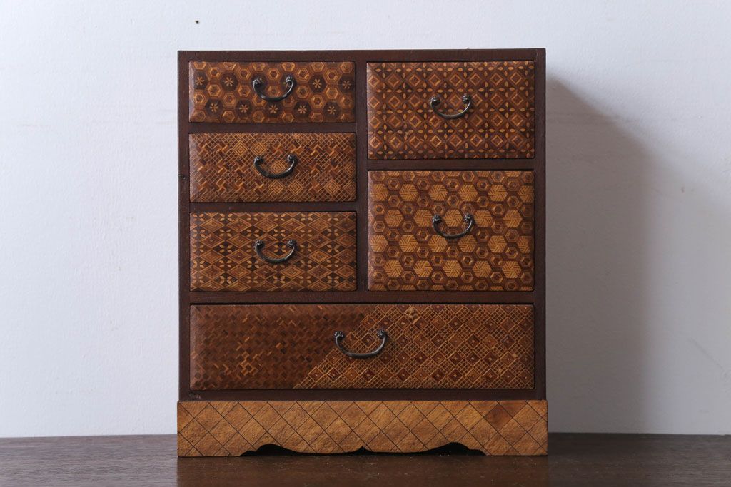 【未使用】箱根寄木細工　引き出し(小) Amazon.co.jp: 大幅げ 寄木細工 ミニ引き出し 木箱 小物入れ