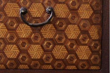 中古　箱根寄木細工が美しい小引き出し