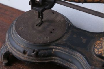 アンティーク雑貨　アンティーク　手回しミシン(シンガー?)