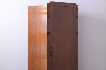 アンティーク家具　イギリスアンティーク　オーク材!幅の狭いシンプルなワードローブ