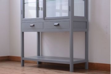アンティーク家具　アンティークペイント　見せる収納におすすめの5面ガラスケース