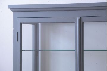 アンティーク家具　アンティークペイント　見せる収納におすすめの5面ガラスケース