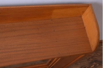 アンティーク家具　和製アンティーク　モールガラス入り!明るい木味の収納戸棚