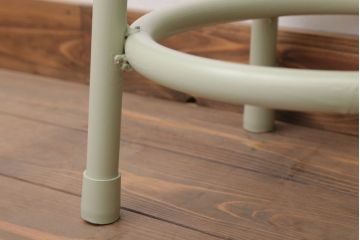 アンティーク雑貨　ビンテージ　アイスグリーンペイント鉄脚のかわいい丸スツール(椅子、チェア)(1)