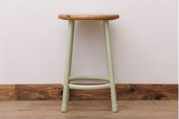 ヴィンテージ家具　ビンテージ　アイスグリーンペイント鉄脚のかわいい丸スツール(2)