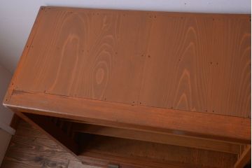レトロ家具　昭和レトロ　引き出し付き!古い木のアンティーク横型飾り棚(本棚)