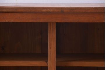 レトロ家具　昭和レトロ　引き出し付き!古い木のアンティーク横型飾り棚(本棚)