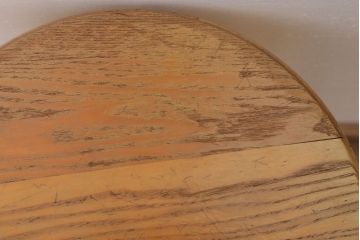 アンティーク雑貨　ビンテージ　イエローペイント鉄脚のかわいい丸スツール(椅子、チェア)(2)