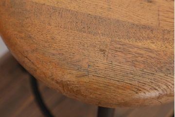 ヴィンテージ家具　ビンテージ　ブラックペイント鉄脚の丸スツール2脚セット