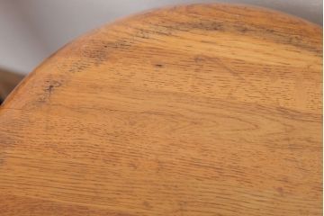 ヴィンテージ家具　ビンテージ　ブラックペイント鉄脚の丸スツール2脚セット