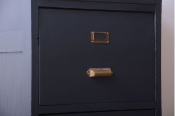 アンティーク家具　アンティーク　ネイビーペイントがシックな縦型4杯引き出し(書類ケース)