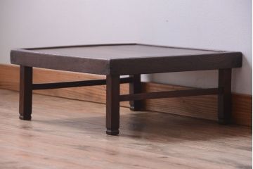 アンティーク家具　古民具・骨董　古い欅材の小さなアンティーク座卓(ちゃぶ台)