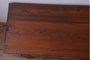 アンティーク家具　和製アンティーク　シンプルな衣装箪笥の鉄脚ローボード(ローチェスト)(2)