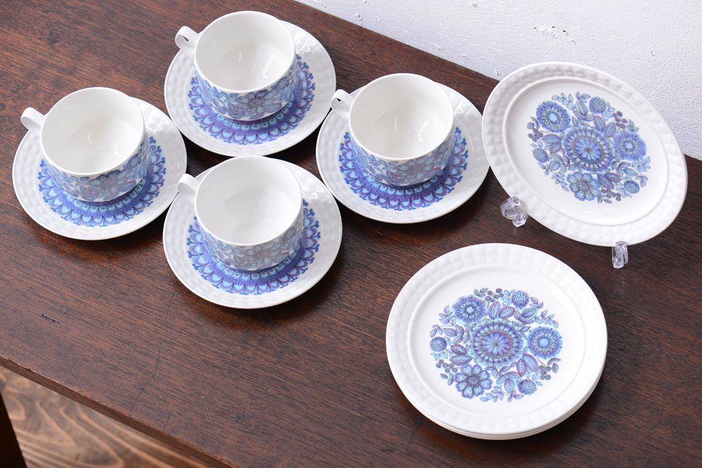 アンティーク雑貨　スペインビンテージ　PONTESA(ポンテサ)　カップ&ソーサー、皿など8点セット