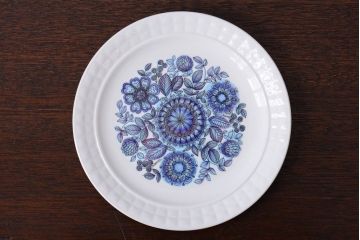 アンティーク雑貨　スペインビンテージ　PONTESA(ポンテサ)　カップ&ソーサー、皿など8点セット