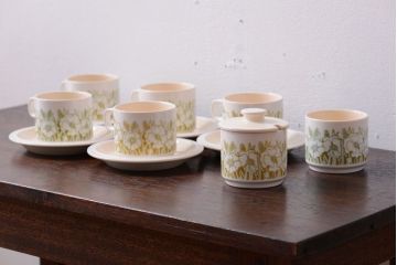アンティーク雑貨　イギリスビンテージ　HORNSEA(ホーンジー)　カップ&ソーサーなど7点