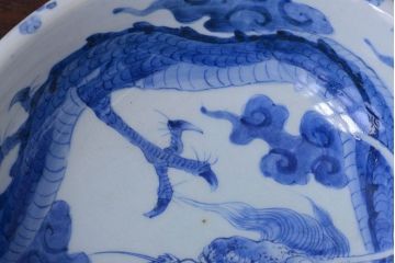 アンティーク雑貨　古民具・骨董 明治期 龍の図 染付深鉢(お皿)