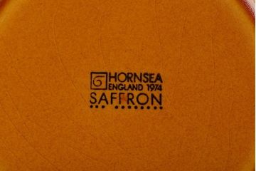 イギリスビンテージ　HORNSEA(ホーンジー)　Saffron(サフラン)シリーズ　カップ&ソーサー5客、皿5枚セット
