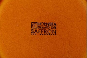 イギリスビンテージ　HORNSEA(ホーンジー)　Saffron(サフラン)シリーズ　カップ&ソーサー5客、皿5枚セット