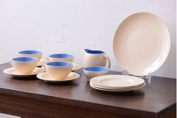アンティーク雑貨　イギリスビンテージ　Susie Cooper(スージークーパー)　カップ&ソーサー　皿など11点セット