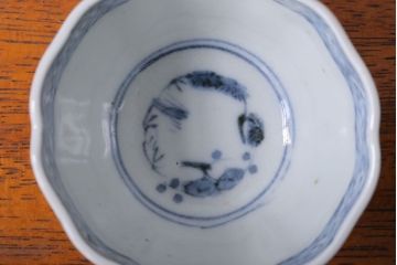 アンティーク雑貨　江戸期　染付微塵唐草向付7客(古伊万里・猪口)