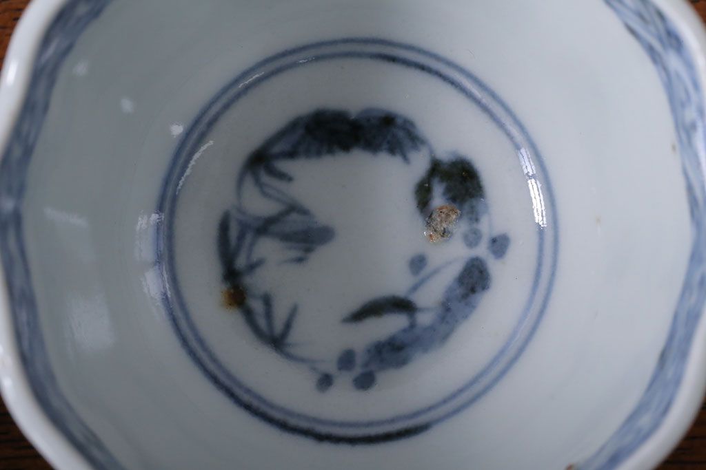 アンティーク雑貨　江戸期　染付微塵唐草向付7客(古伊万里・猪口)