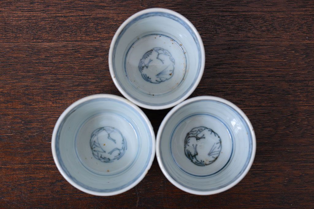 アンティーク雑貨　江戸期　蛸唐草蕎麦猪口3客(古伊万里)