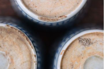 アンティーク雑貨　江戸期　蛸唐草蕎麦猪口3客(古伊万里)