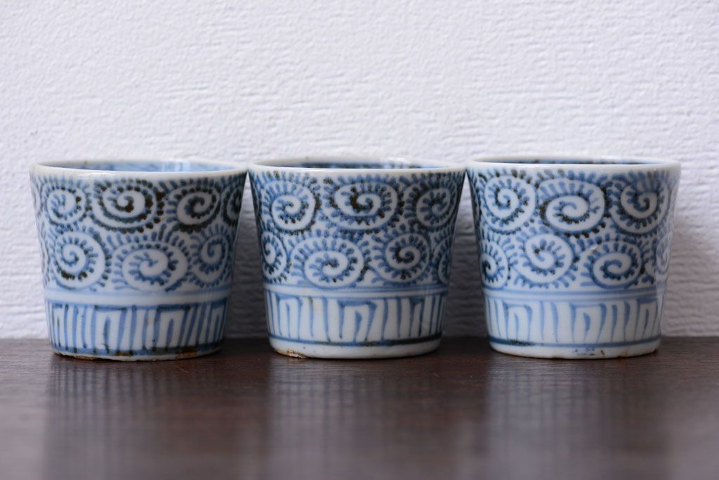 アンティーク雑貨　江戸期　蛸唐草蕎麦猪口3客(古伊万里)
