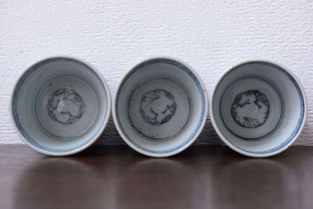 アンティーク雑貨　江戸期　蛸唐草蕎麦猪口3客(古伊万里)