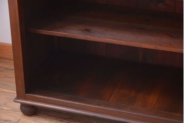 アンティーク家具　アンティーク　古い木製の脚付きオープンラック収納棚(飾り棚・本棚)
