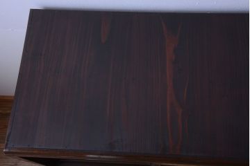 アンティーク家具　アンティーク　古い木が味わい深いシンプルな収納棚