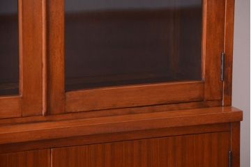 レトロ家具　昭和レトロ　シンプルなアンティーク食器棚(カップボード)