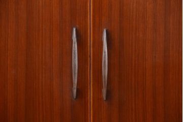 レトロ家具　昭和レトロ　シンプルなアンティーク食器棚(カップボード)