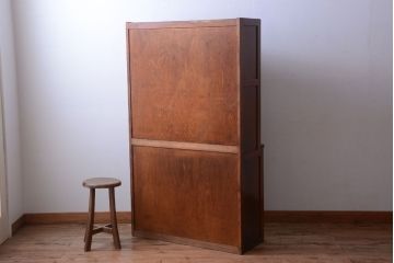 レトロ家具　昭和レトロ　シンプルなアンティーク食器棚(カップボード)