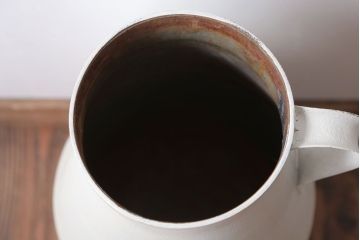 昭和レトロ 古いアイアンのペイントミルク缶(牛乳缶)