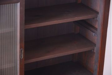 アンティーク家具　和製アンティーク　モールガラス入り引き戸付き!モダンな縦型収納棚