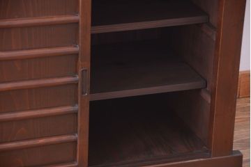 アンティーク家具　古民具・骨董　横桟引き戸の小さな三尺水屋箪笥サイドボード(テレビボード)